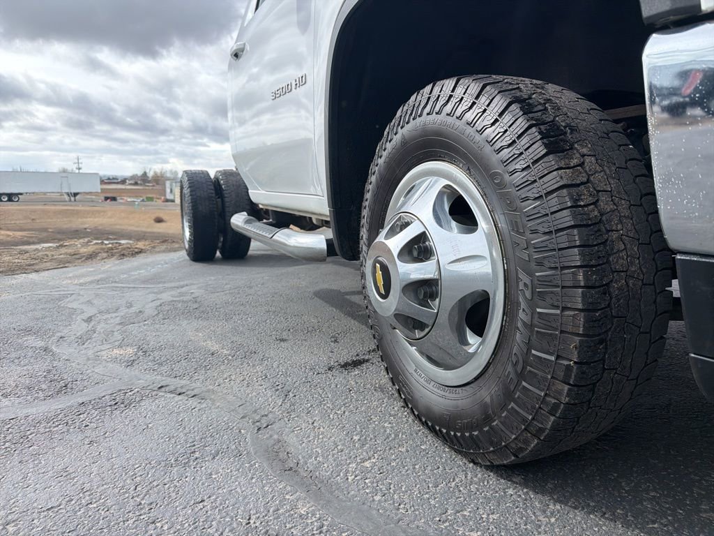 Used 2020 Chevrolet Silverado 3500 LT image 4