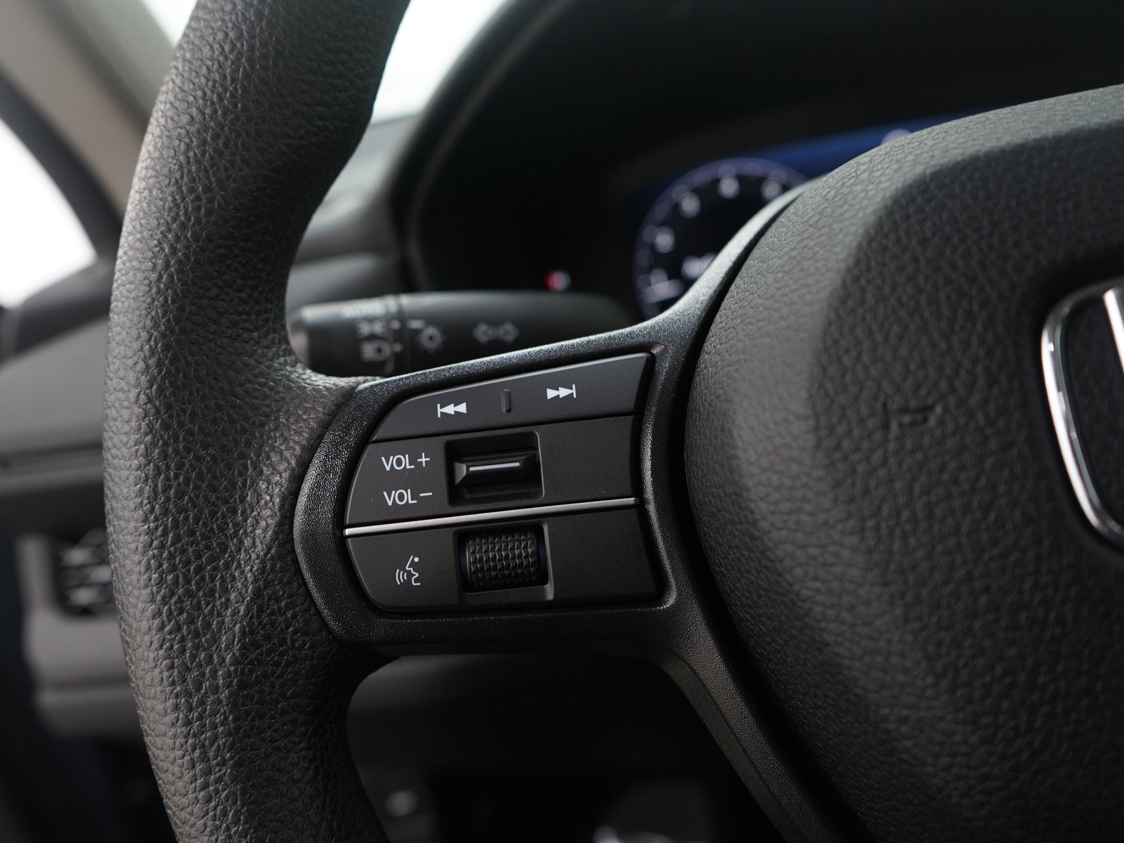 Used 2023 Honda Accord LX image 24