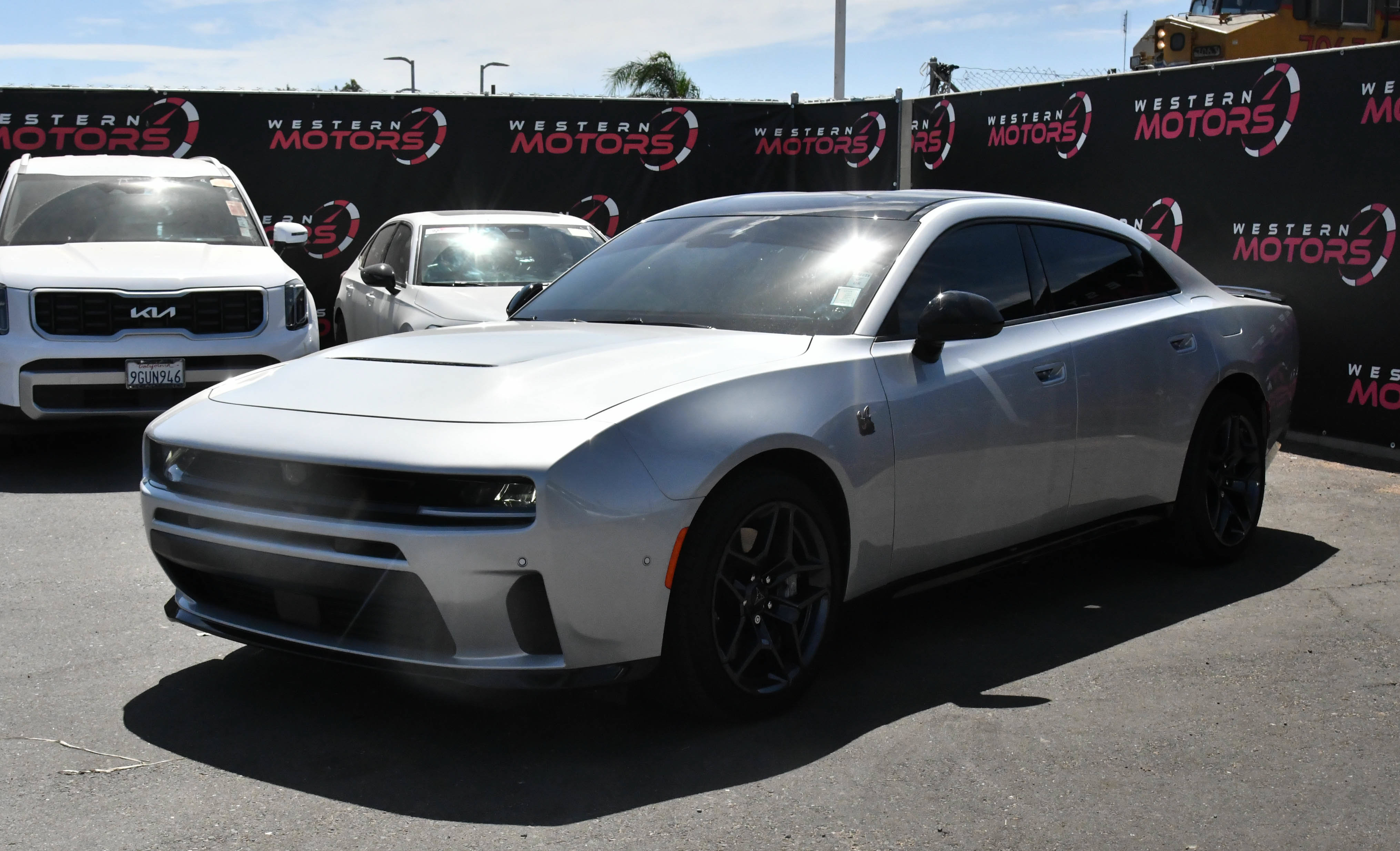 Used 2026 Dodge Charger Scat Pack w/ Blacktop Package AWD/4WD image 3