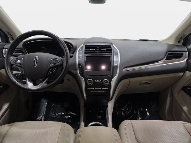 Used 2019 Lincoln MKC Reserve w/ MKC Climate Package AWD/4WD image 9