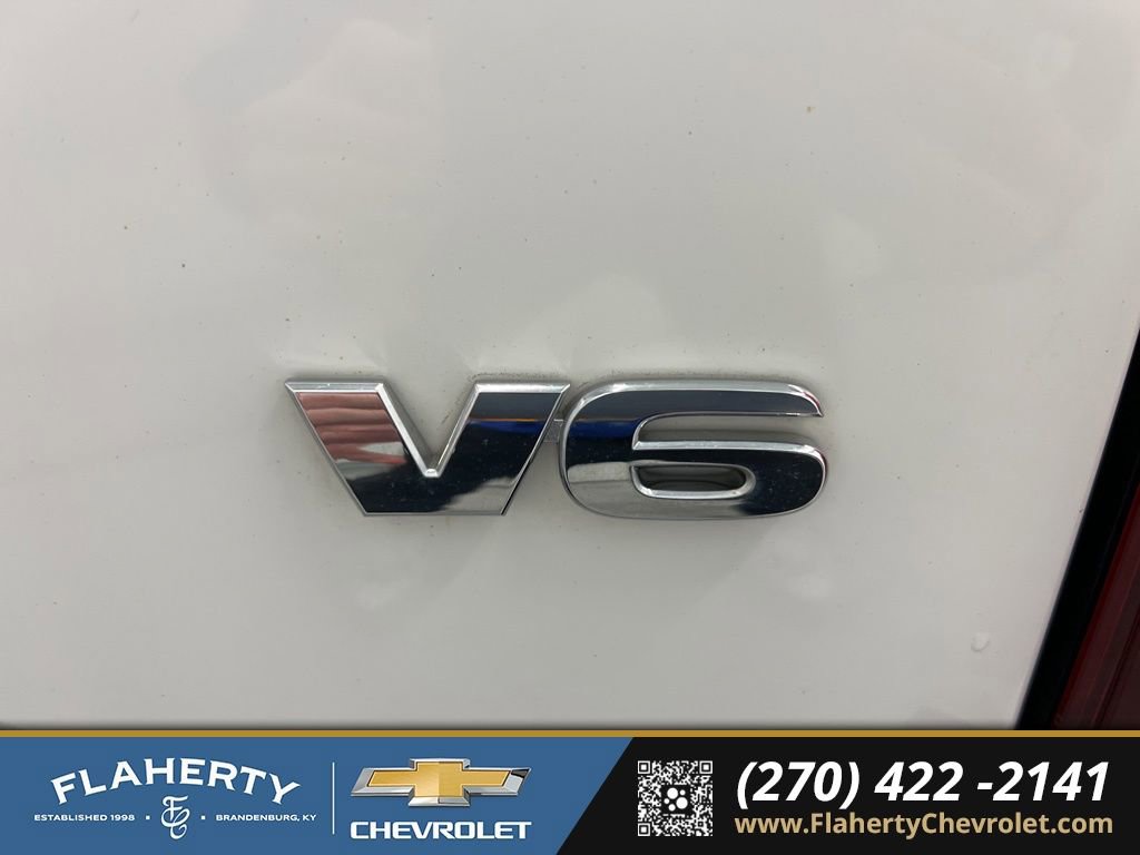 Used 2023 Toyota Tacoma SR image 18