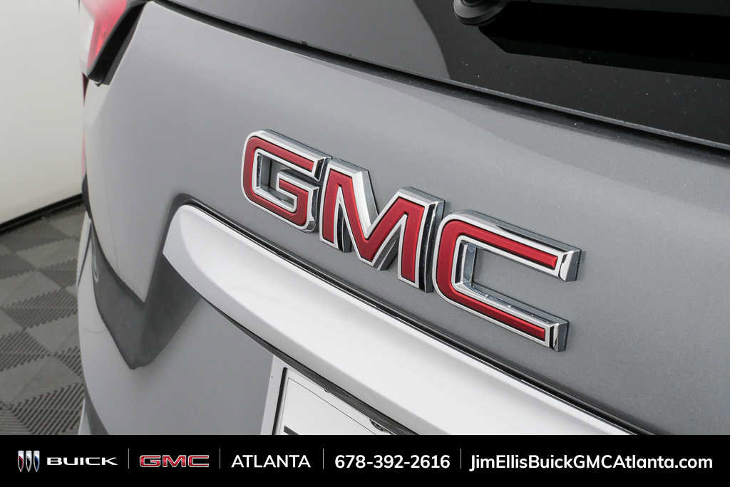 Used 2024 GMC Terrain Denali w/ Denali Premium Package AWD/4WD image 37