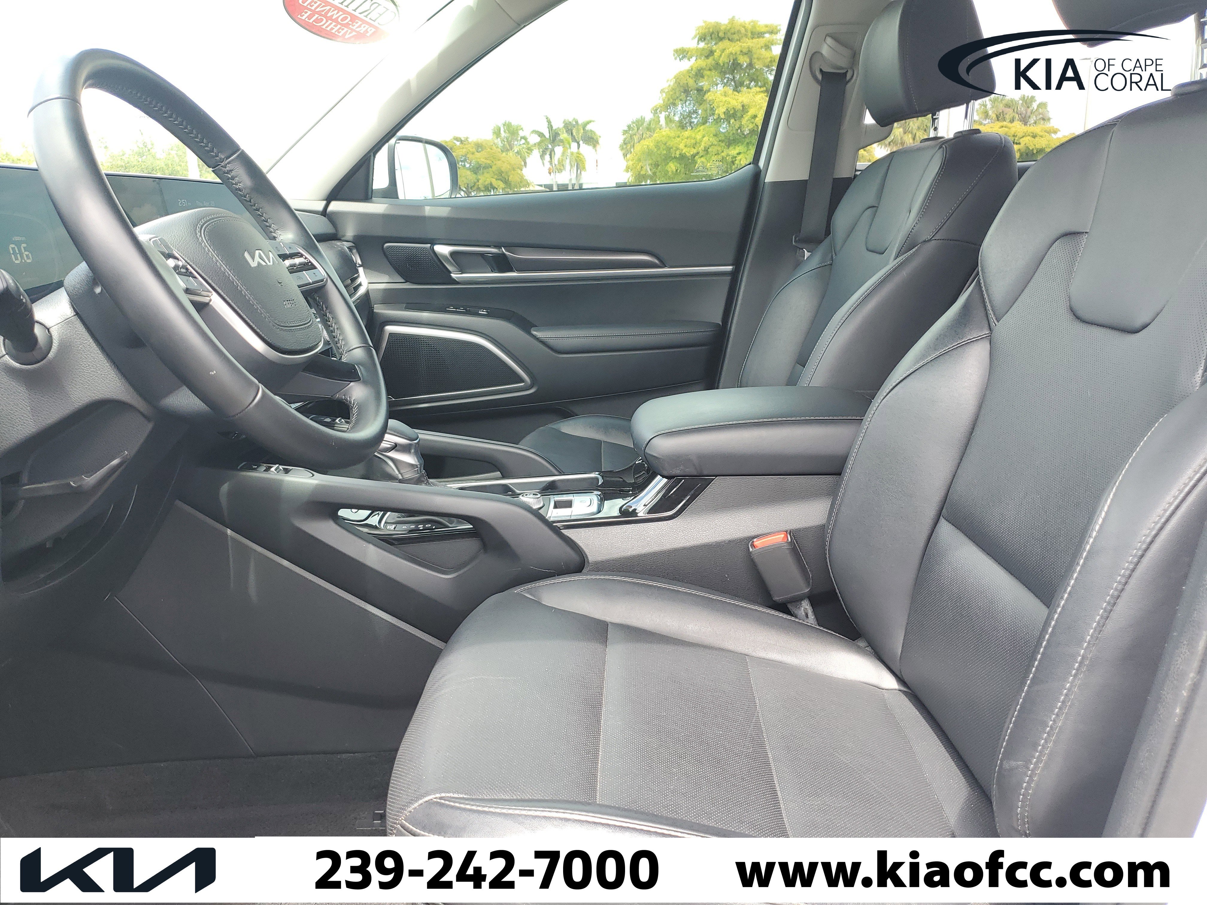 Certified 2023 Kia Telluride S image 16