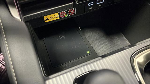 Used 2025 Lexus RX 500h F Sport image 38