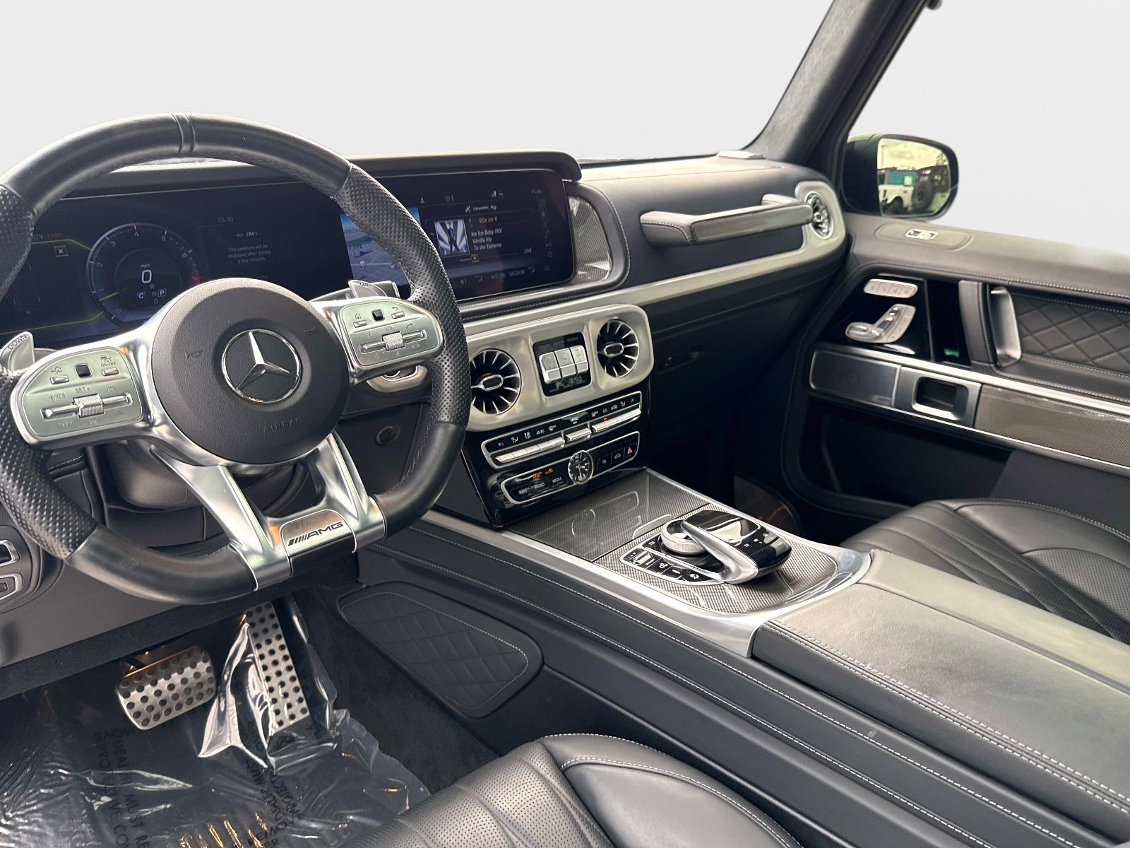 Certified 2022 Mercedes-Benz G 63 AMG 4MATIC image 16