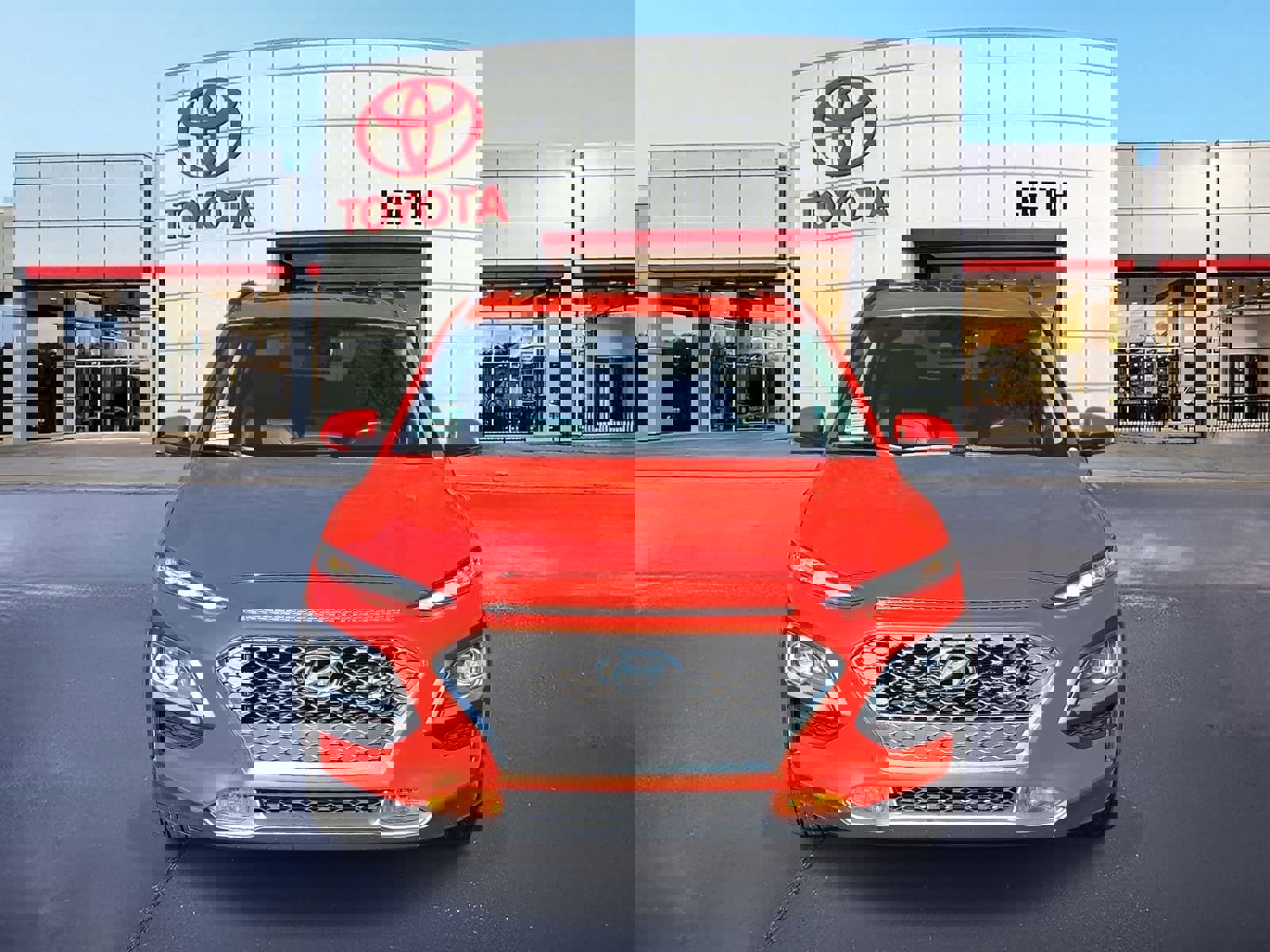 Used 2019 Hyundai Kona Limited image 2