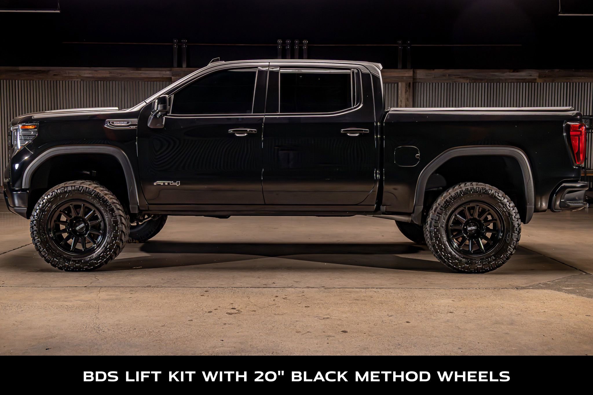 Used 2022 GMC Sierra 1500 AT4 w/ AT4 Premium Package image 5