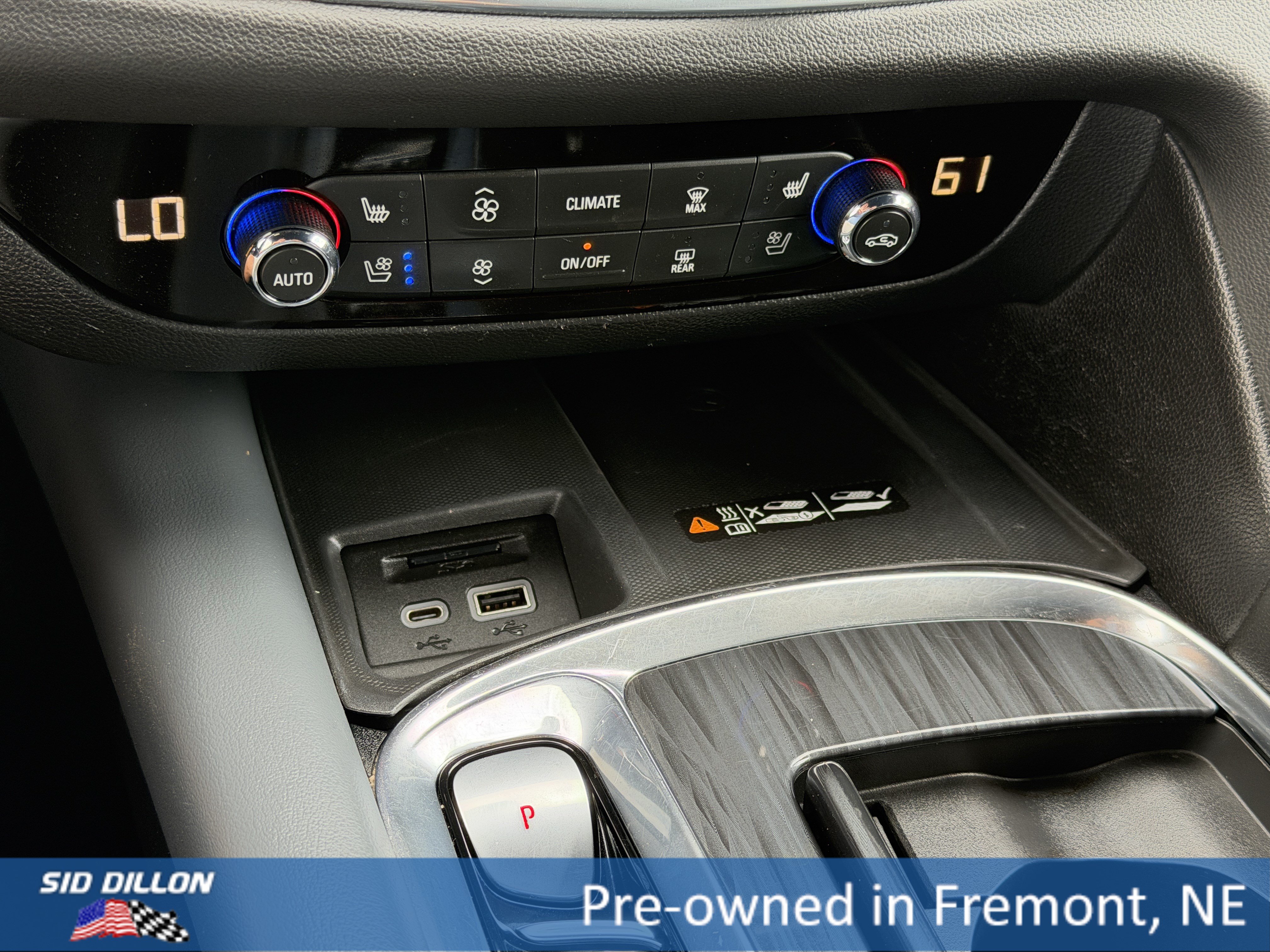 Used 2023 Buick Enclave Premium AWD/4WD image 12