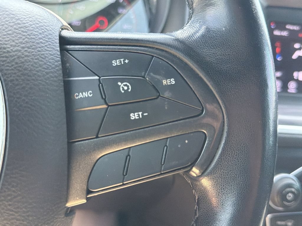Used 2019 Dodge Charger SXT w/ Blacktop Package RWD image 18