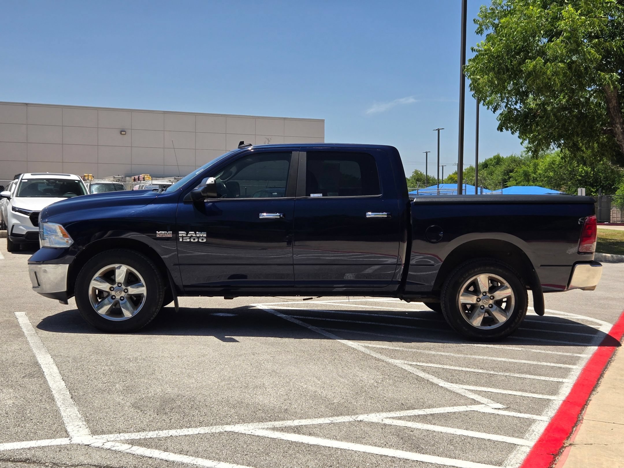 Used 2016 RAM 1500 Big Horn AWD/4WD image 6