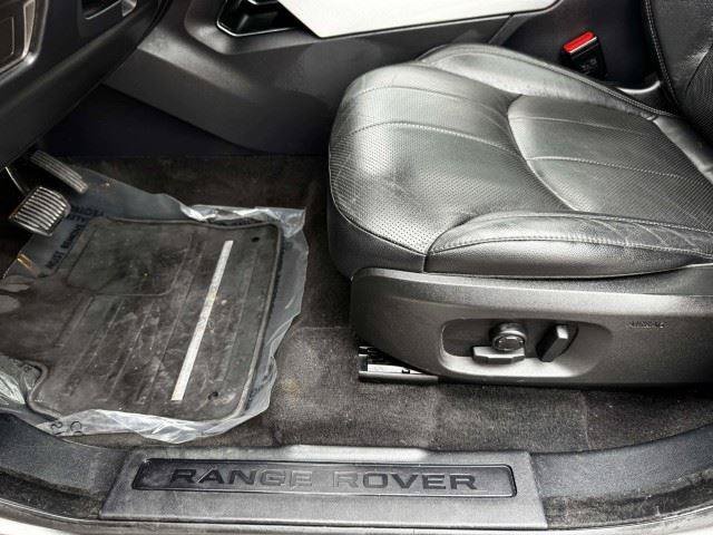 Used 2017 Land Rover Range Rover Evoque SE Premium AWD/4WD image 20