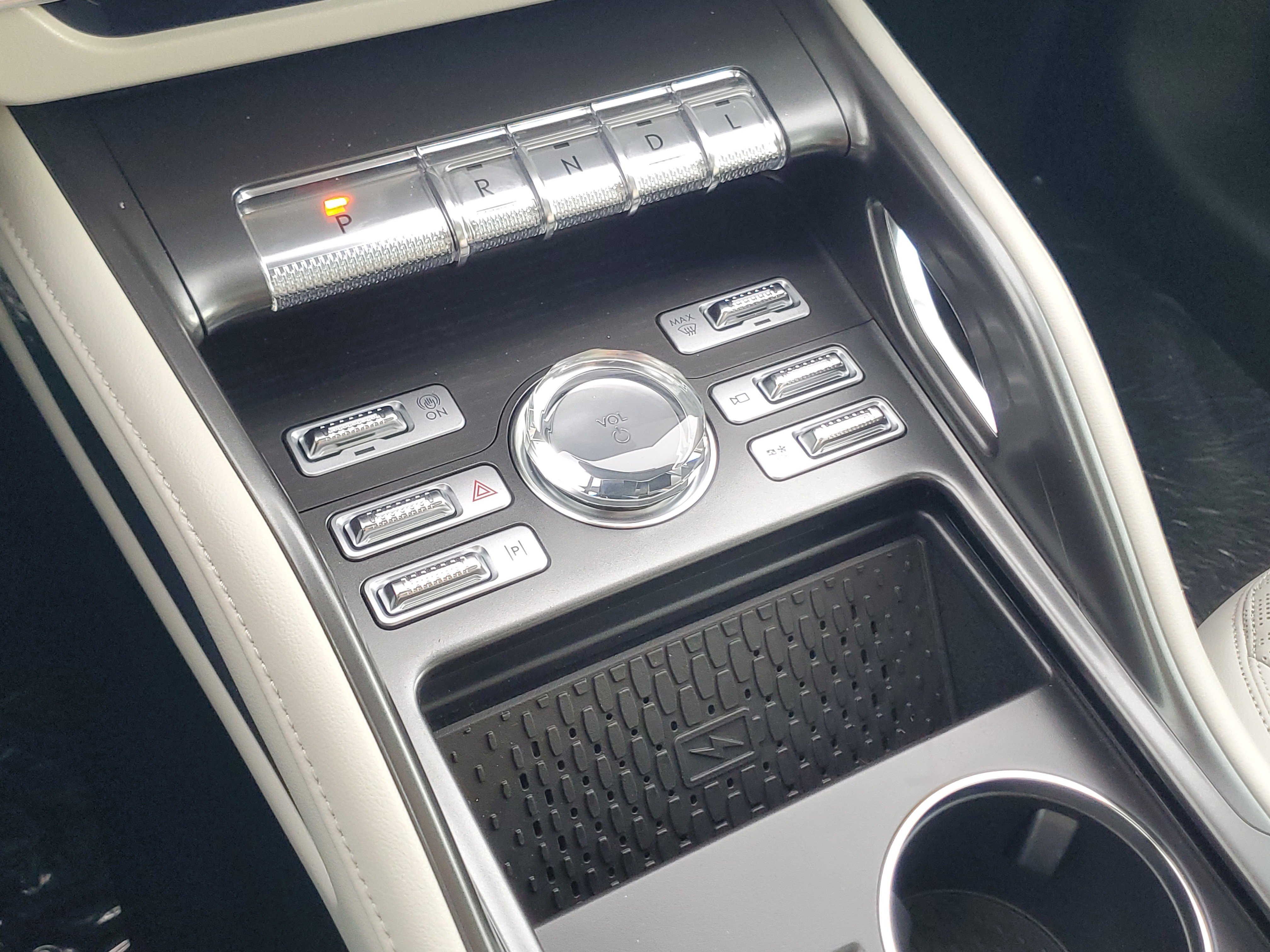 New 2026 Lincoln Nautilus Reserve w/ Jet Appearance Package AWD/4WD image 26