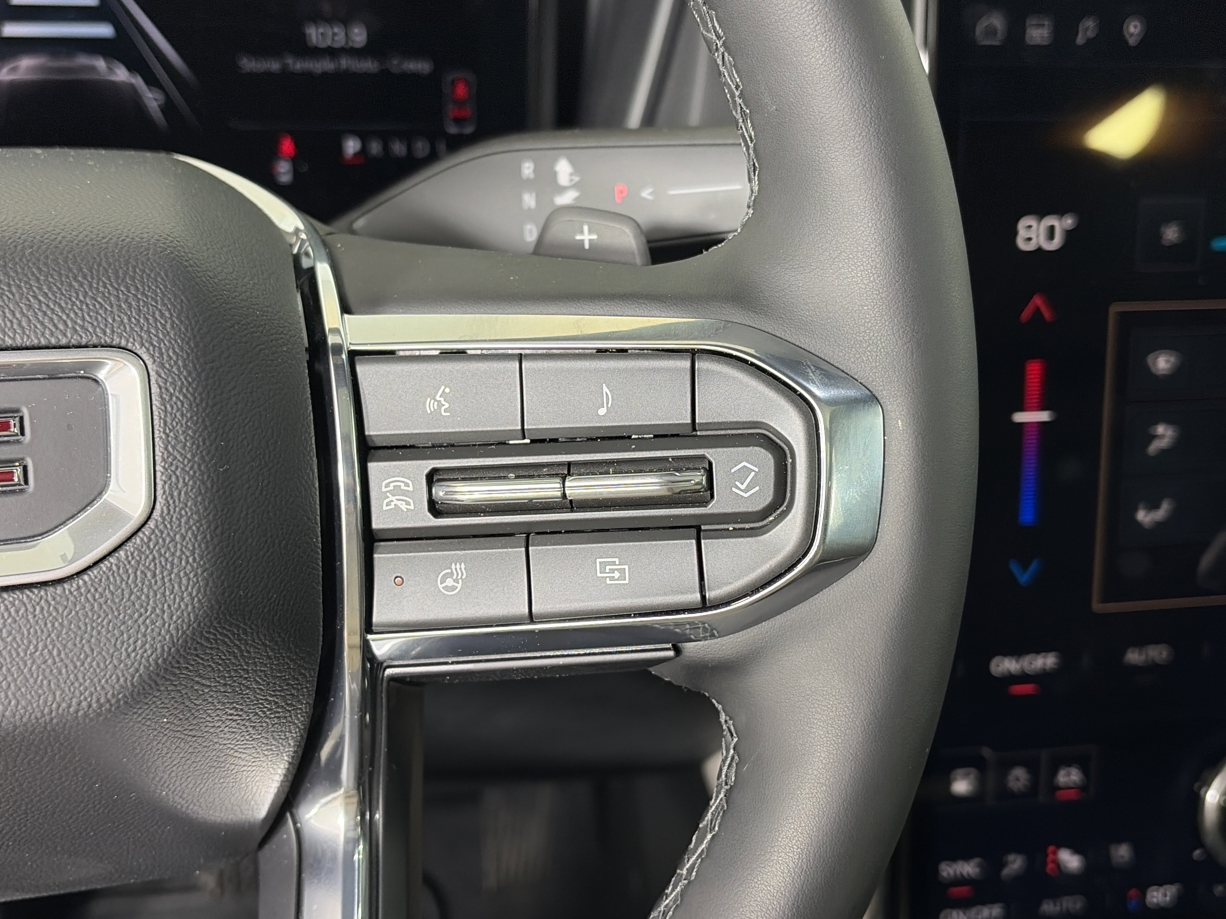 Certified 2026 GMC Terrain Elevation w/ Elevation Premium Package image 32