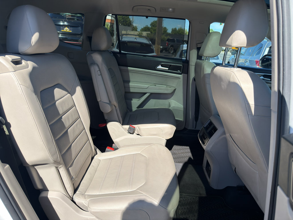 Used 2018 Volkswagen Atlas SEL Premium AWD/4WD image 17
