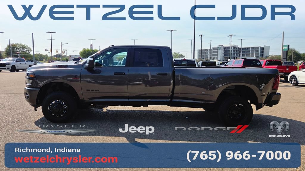 New 2026 RAM 3500 Big Horn AWD/4WD image 4
