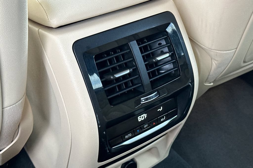 Used 2018 BMW X3 xDrive30i AWD/4WD image 13