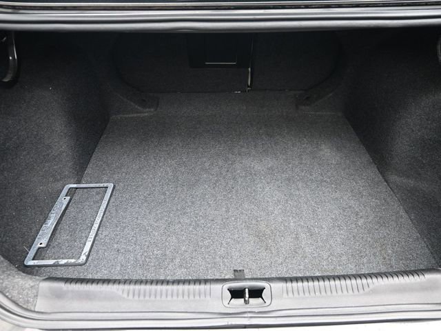 Used 2017 Chrysler 200 Limited Platinum image 19