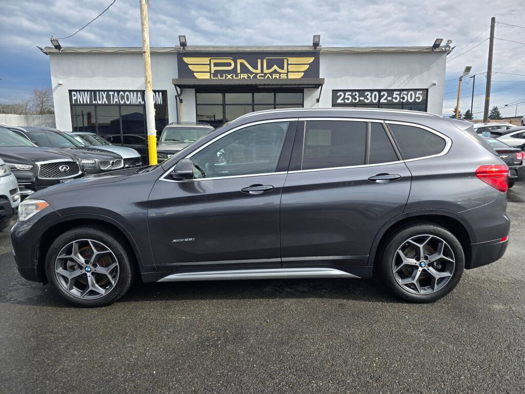 Used 2016 BMW X1 xDrive28i w/ Premium Package image 11