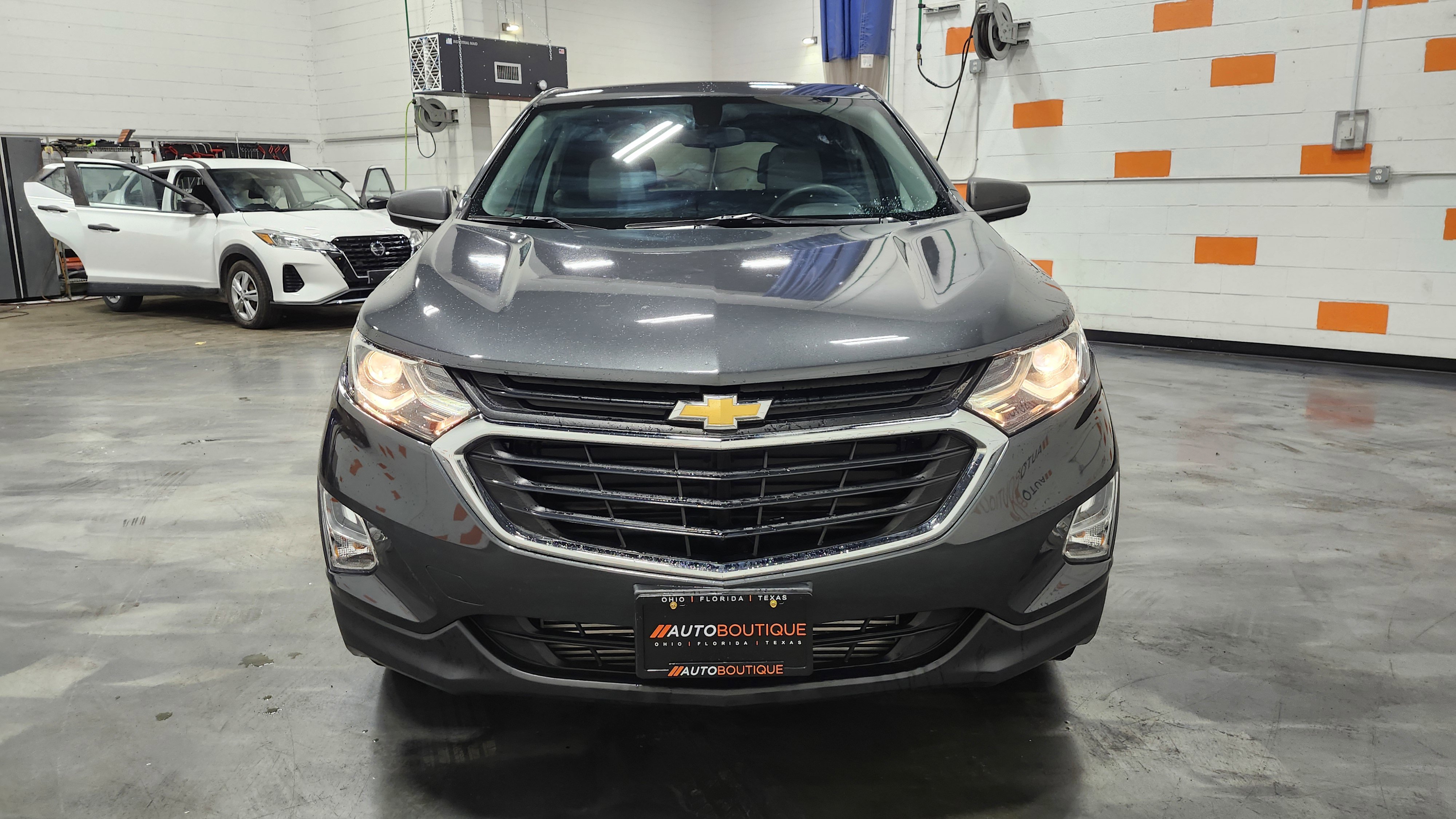 Used 2019 Chevrolet Equinox LS w/ LS Convenience Package image 11