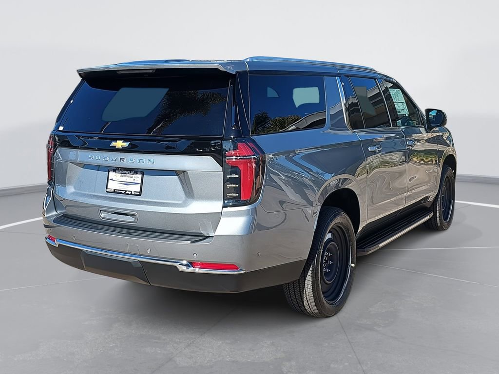New 2026 Chevrolet Suburban LS image 3