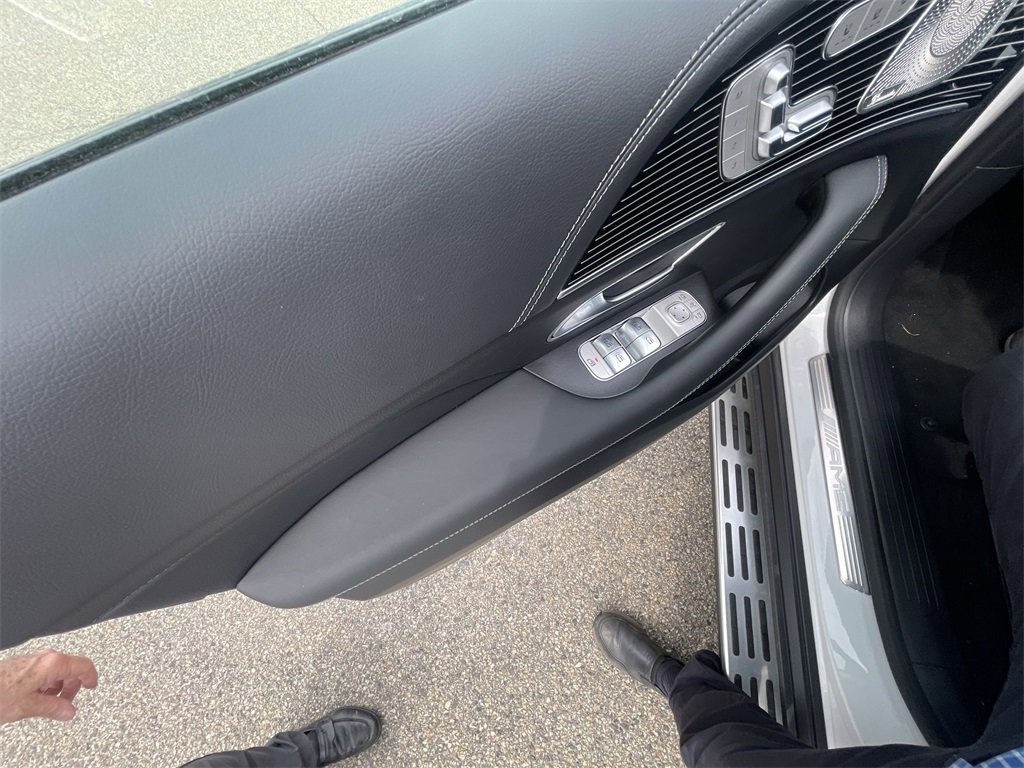 New 2025 Mercedes-Benz GLE 53 AMG 4MATIC Coupe image 13