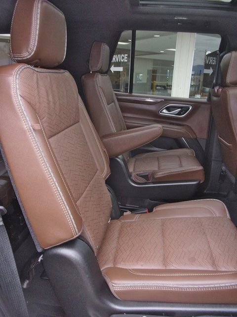 Used 2021 Chevrolet Tahoe High Country w/ Premium Package image 41