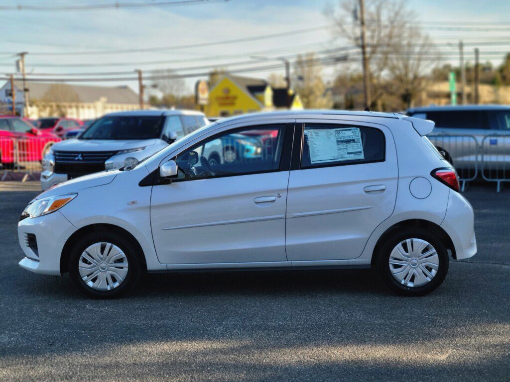 New 2024 Mitsubishi Mirage ES image 2