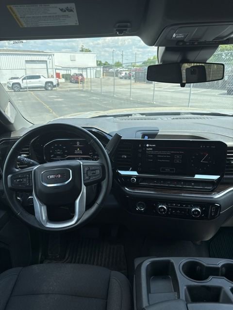 Used 2024 GMC Sierra 1500 Elevation AWD/4WD image 10