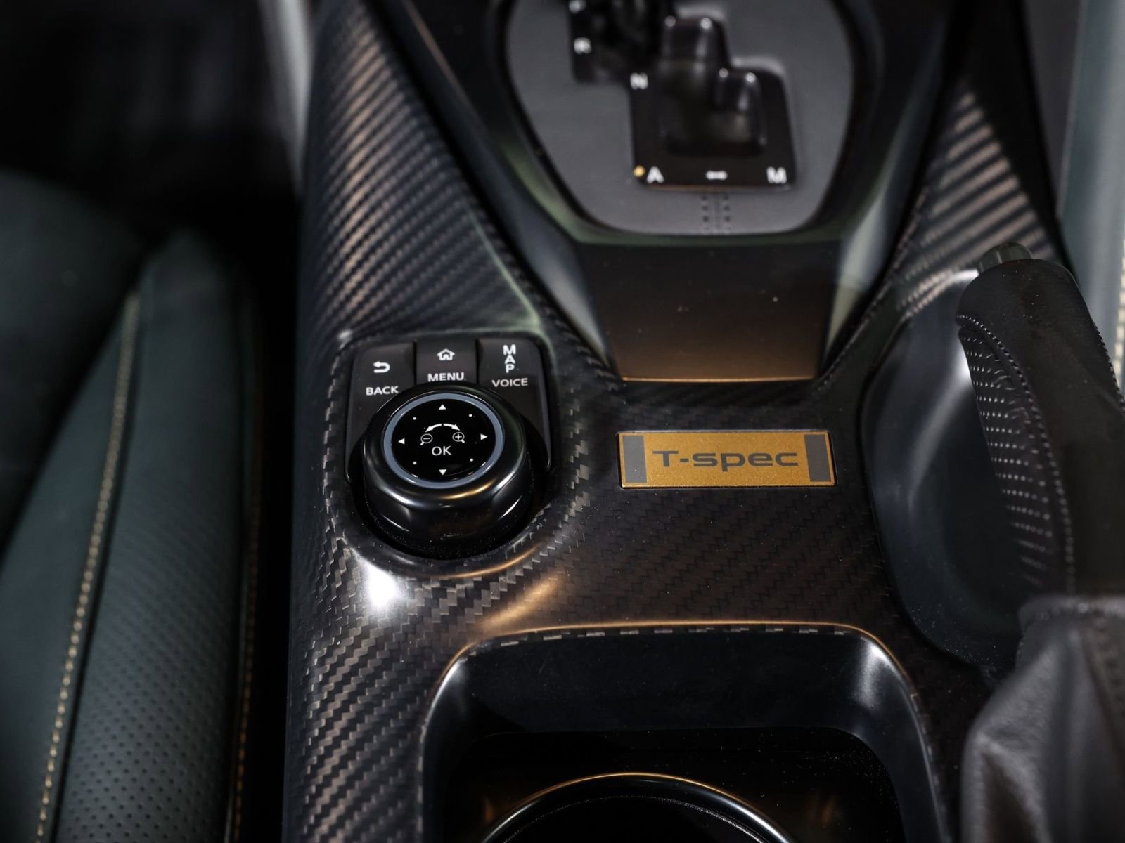 Used 2021 Nissan GT-R Premium AWD/4WD image 46