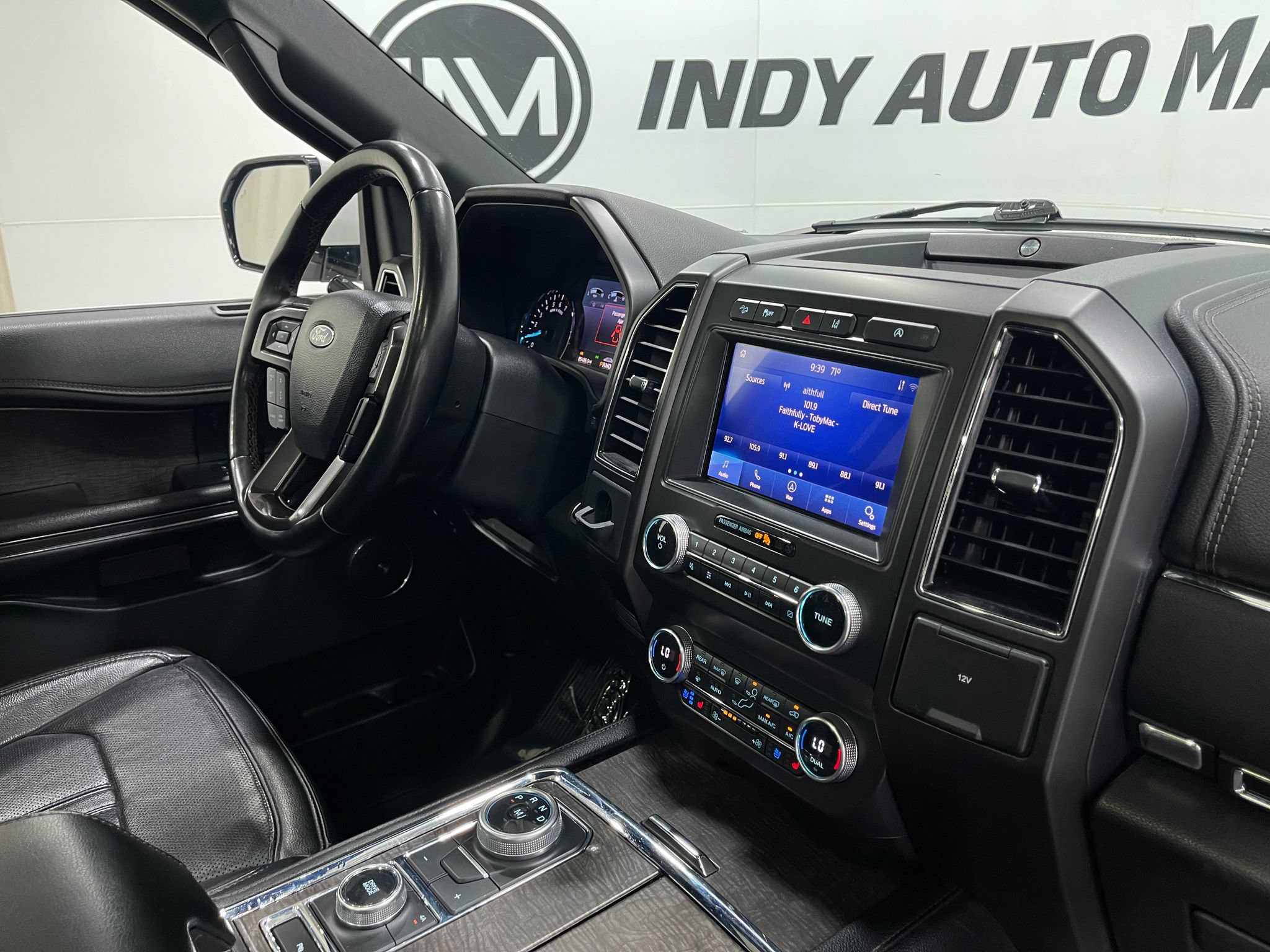 Used 2021 Ford Expedition Max Limited AWD/4WD image 20