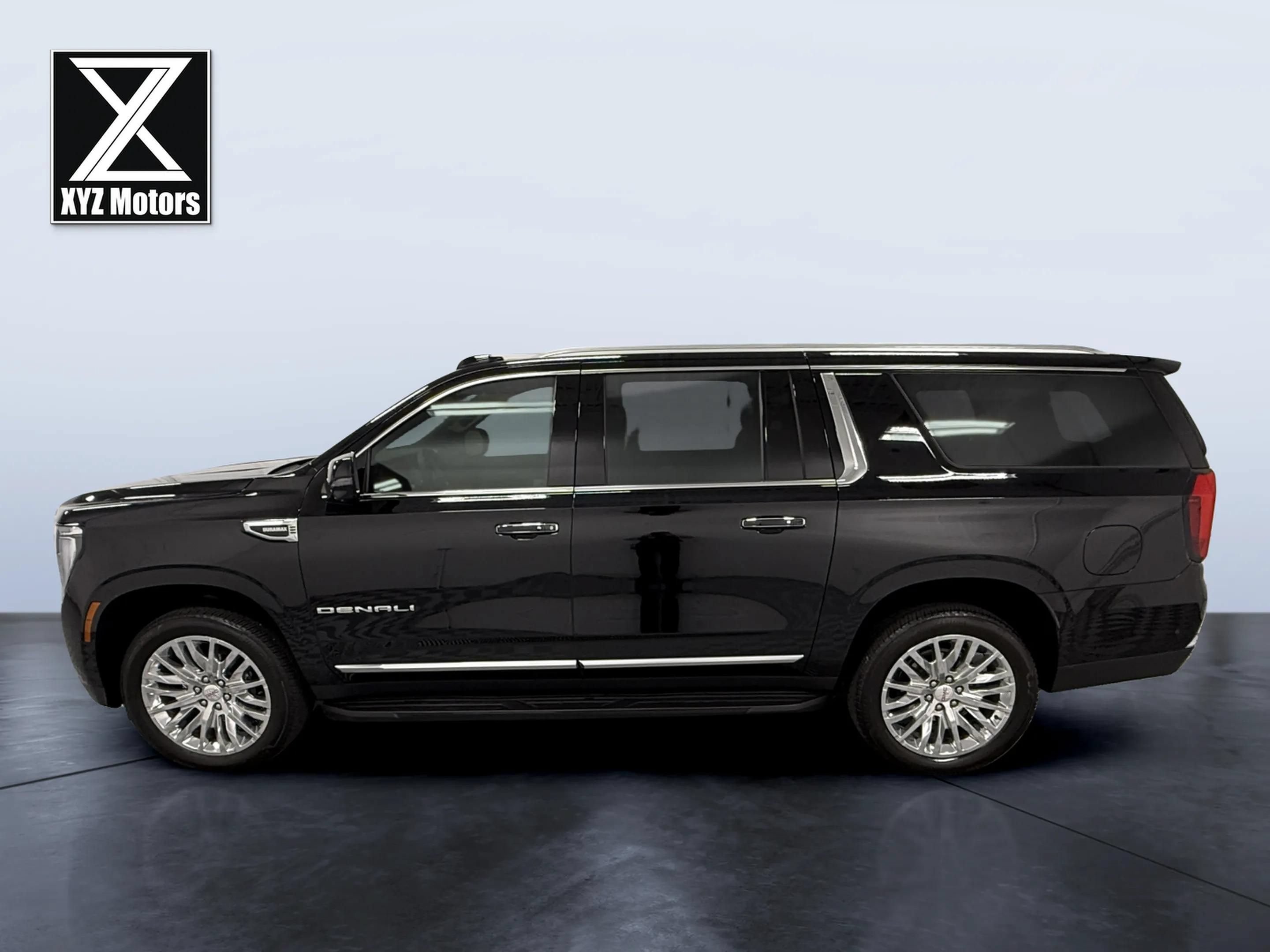 Used 2026 GMC Yukon XL Denali w/ Advanced Technology Package AWD/4WD image 3