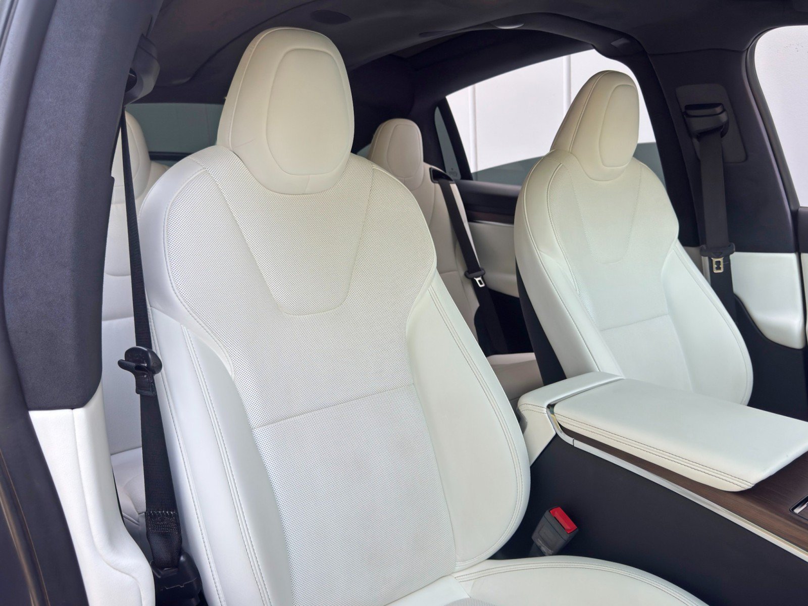 Used 2022 Tesla Model X AWD/4WD image 43