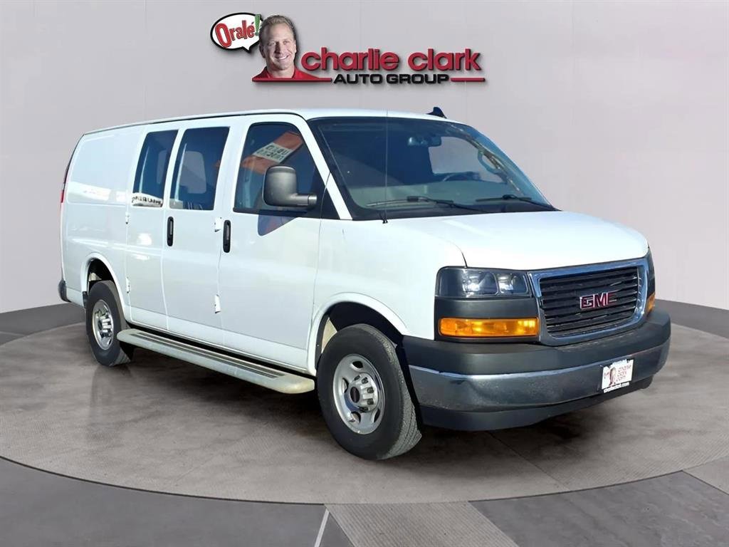 Used 2024 GMC Savana 2500 w/ Driver Convenience Package image 7