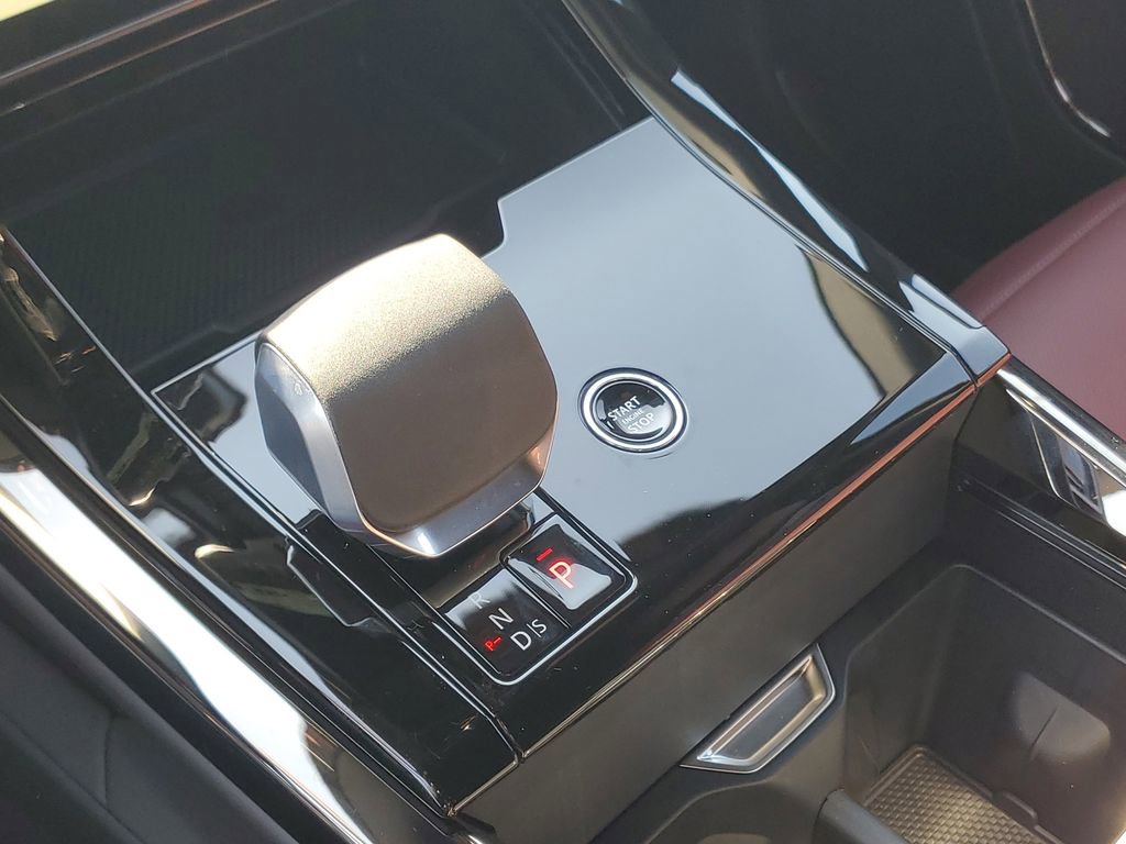 New 2026 Land Rover Range Rover Sport Dynamic SE AWD/4WD image 24