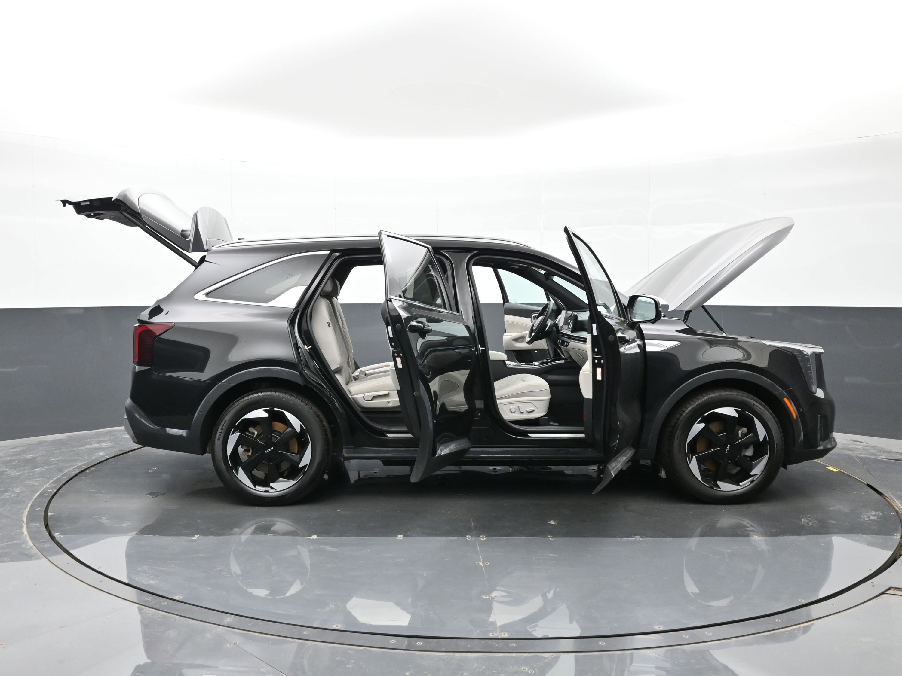 Used 2025 Kia Sorento SX Prestige AWD/4WD image 48