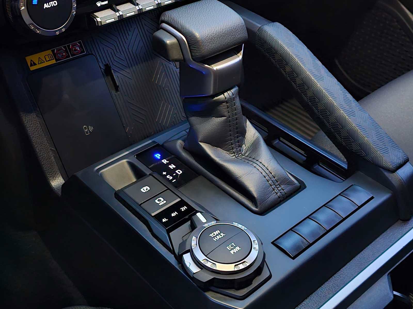 Used 2024 Toyota Tacoma SR5 image 34