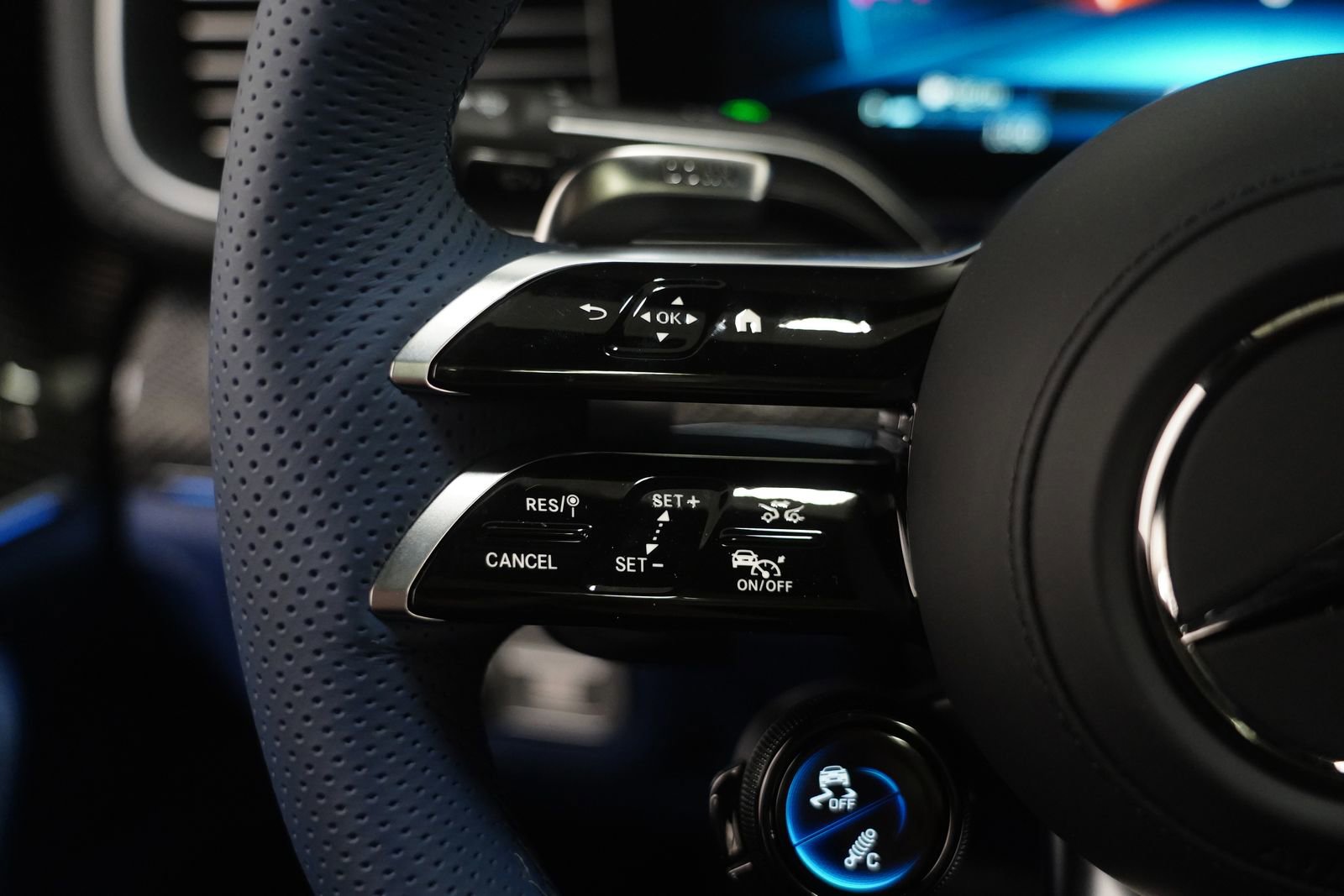 New 2026 Mercedes-Benz GLE 53 AMG 4MATIC Coupe image 20