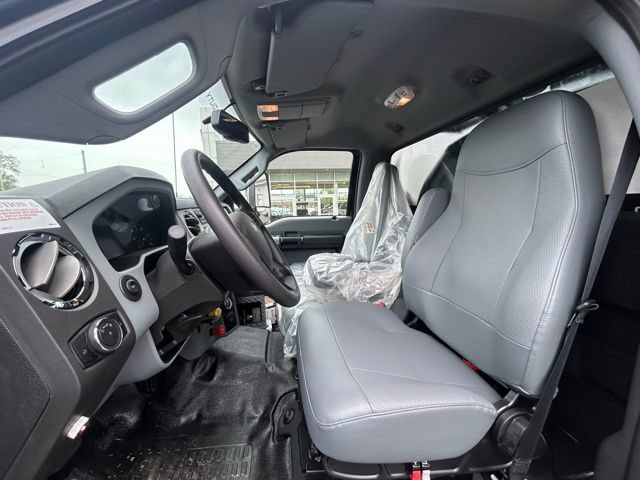 New 2027 Ford F650 2WD Regular Cab Super Duty image 9