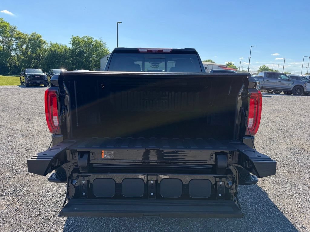 Used 2025 GMC Sierra 1500 Denali AWD/4WD image 20