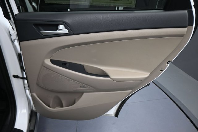 Used 2021 Hyundai Tucson Sport FWD image 23