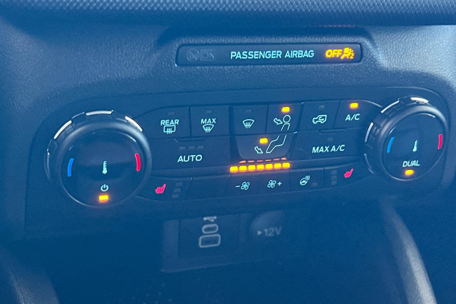 Used 2024 Ford Bronco Sport Outer Banks AWD/4WD image 17