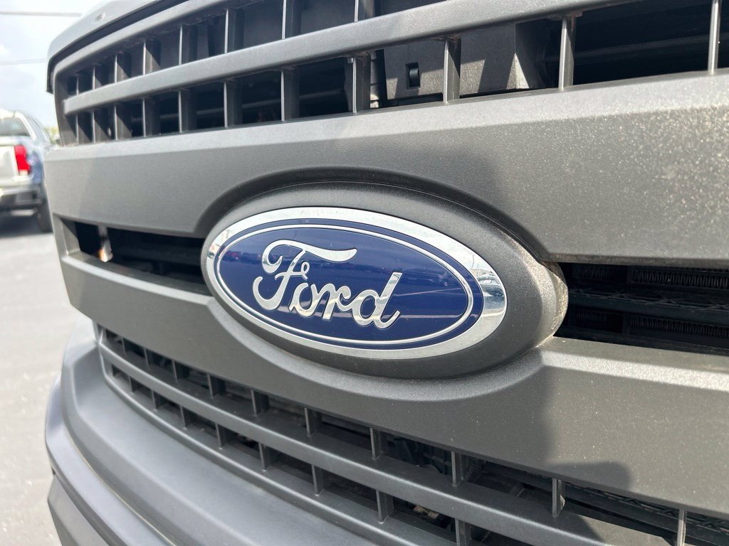 Used 2018 Ford F150 XL w/ Equipment Group 101A Mid RWD image 10