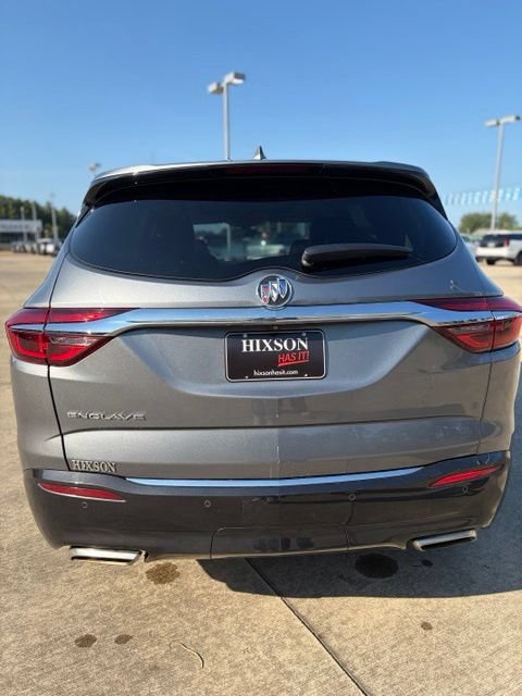 Used 2020 Buick Enclave Essence w/ Sound and Sites Package FWD image 4