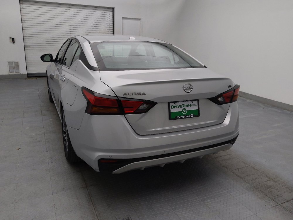 Used 2024 Nissan Altima 2.5 SV image 6