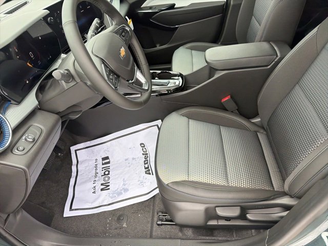 New 2026 Chevrolet Trax LT w/ Sunroof Package image 12