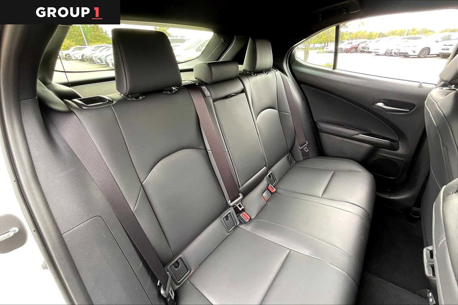 Certified 2025 Lexus UX 300h FWD image 16