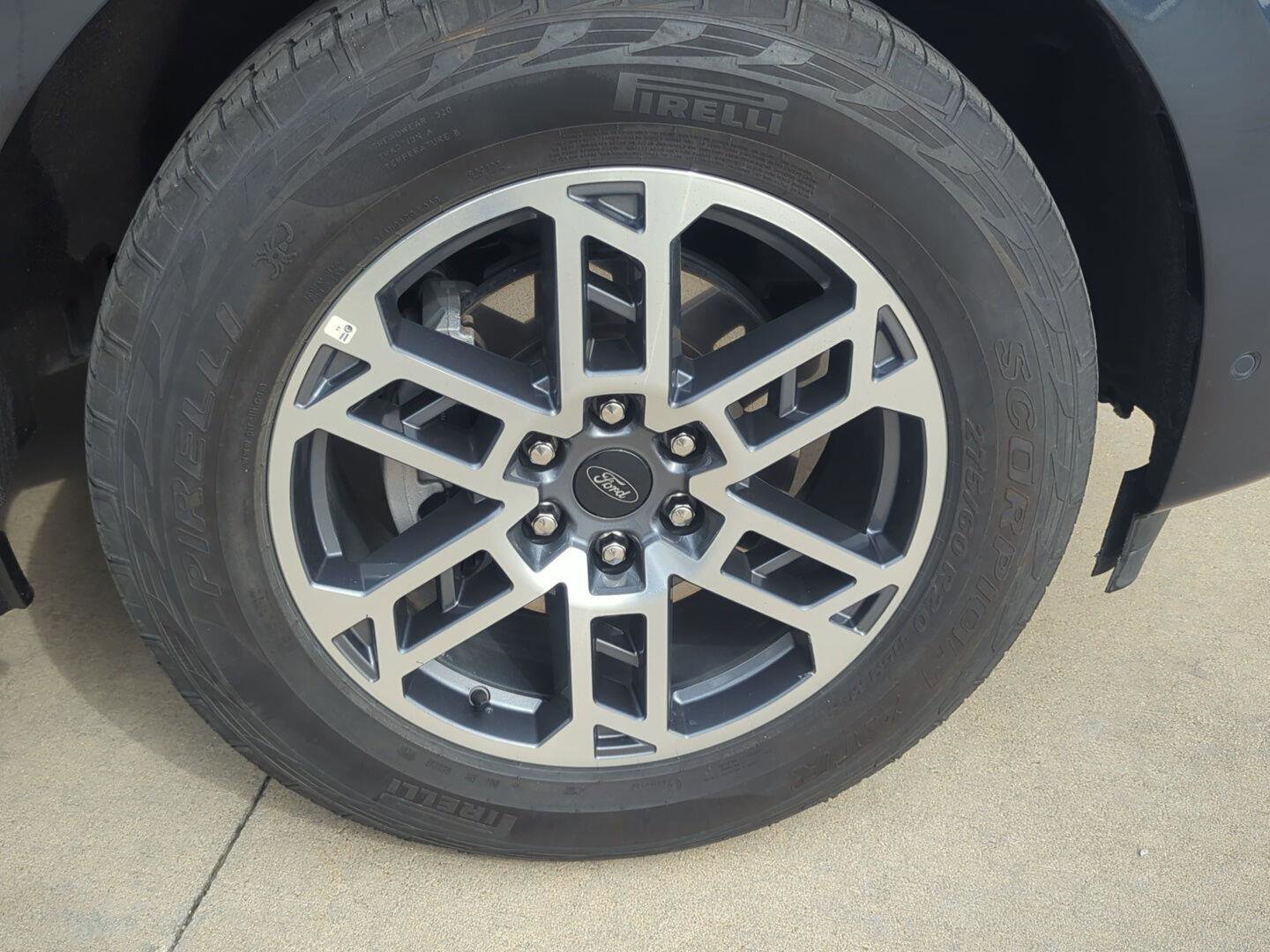 Used 2025 Ford Expedition Max Active AWD/4WD image 37