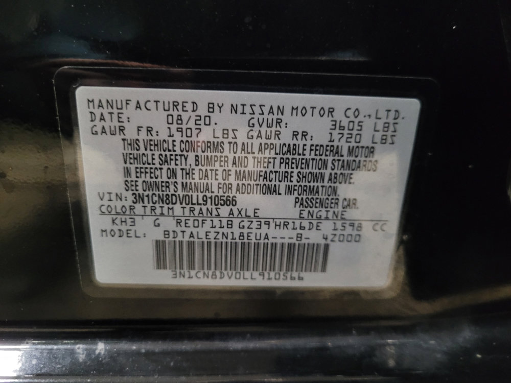 Used 2020 Nissan Versa S image 33