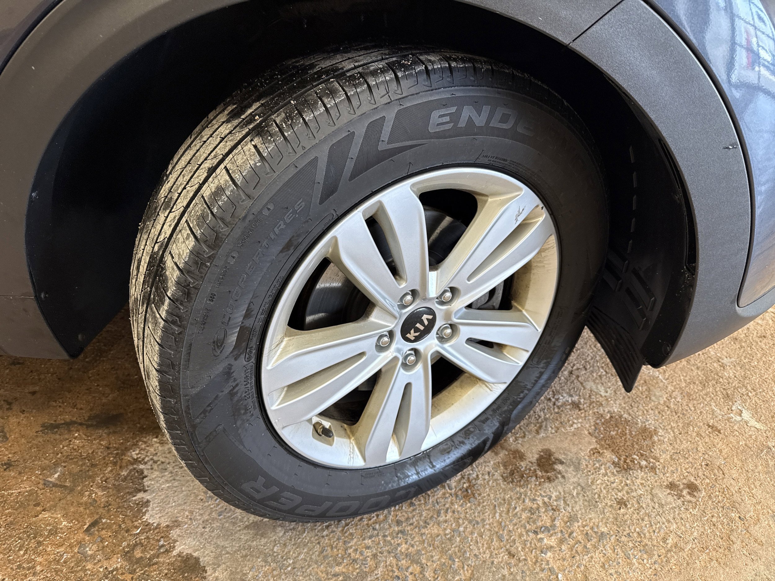 Used 2019 Kia Sportage LX image 12