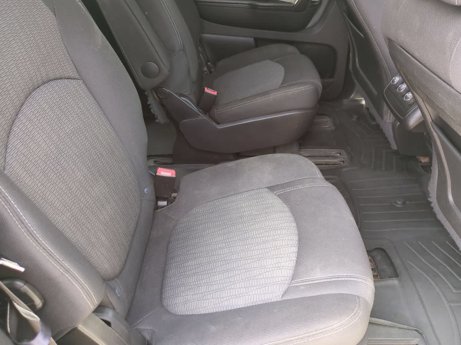 Used 2015 Chevrolet Traverse LT AWD/4WD image 21